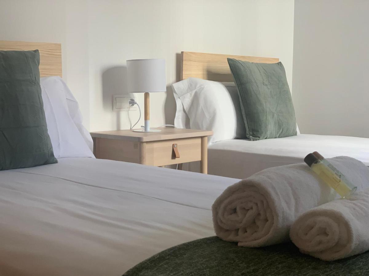 Oktheway Castelao Street Apartment Саррия Екстериор снимка